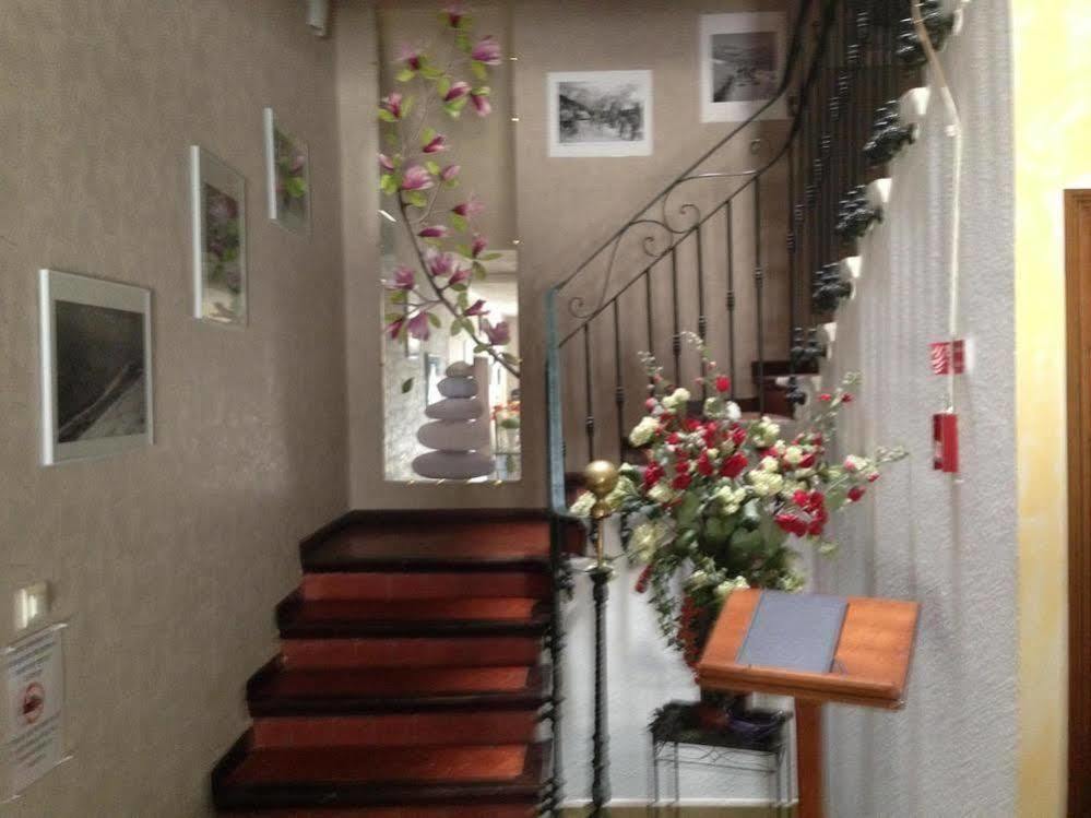 Hotel D'Albion Sault Eksteriør billede